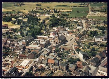 +++ CPSM - JEMEPPE SUR SAMBRE - Vue aérienne - Place Communale //