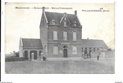 Nieuwenrode - Gemeentehuis.