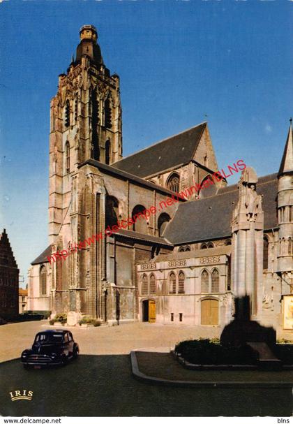 Ste Walburgakerk en Heldenmonument - Oudenaarde