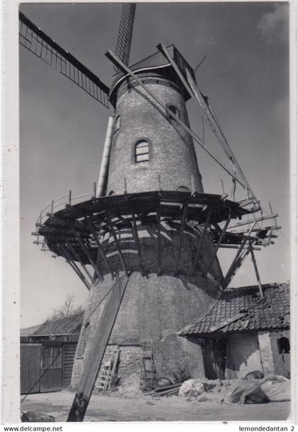 Ruiselede. Kruiswegemolen. *