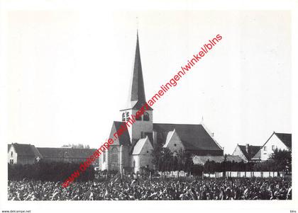 Kerk van Perk met romaanse toren - Steenokkerzeel