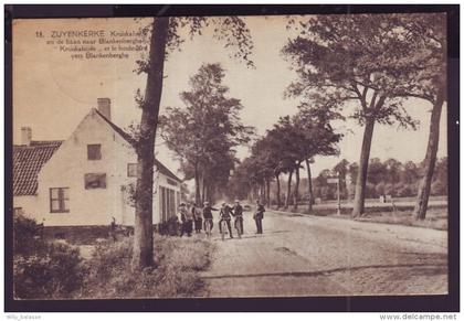 Carte Postale - ZUIENKERKE - ZUYENKERKE - Kruiskalsijde et le boulevard vers Blankenberghe - Baan - 1939 - Vélo  //