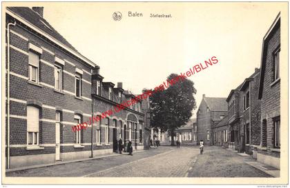 Statiestraat - Balen