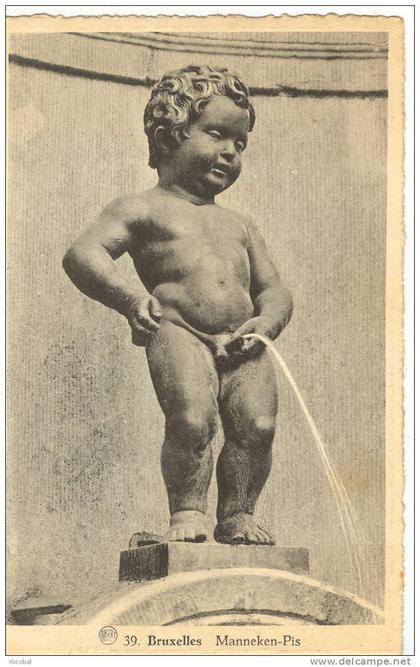 cp , BRUXELLES , Monuments , Edifices , Manneken-Pis , voyagée 1911