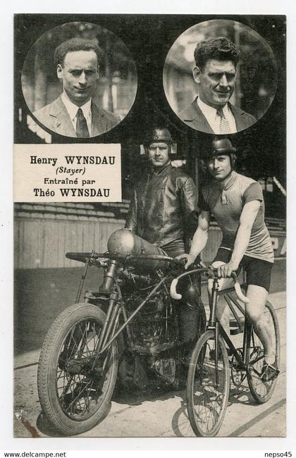 Belgique.Cyclisme Grand Coureur Cycliste Belge Henry Wynsdau ( Stayer ) Entrainé Par Théo Wynsdau ,ancienne Moto,vélo