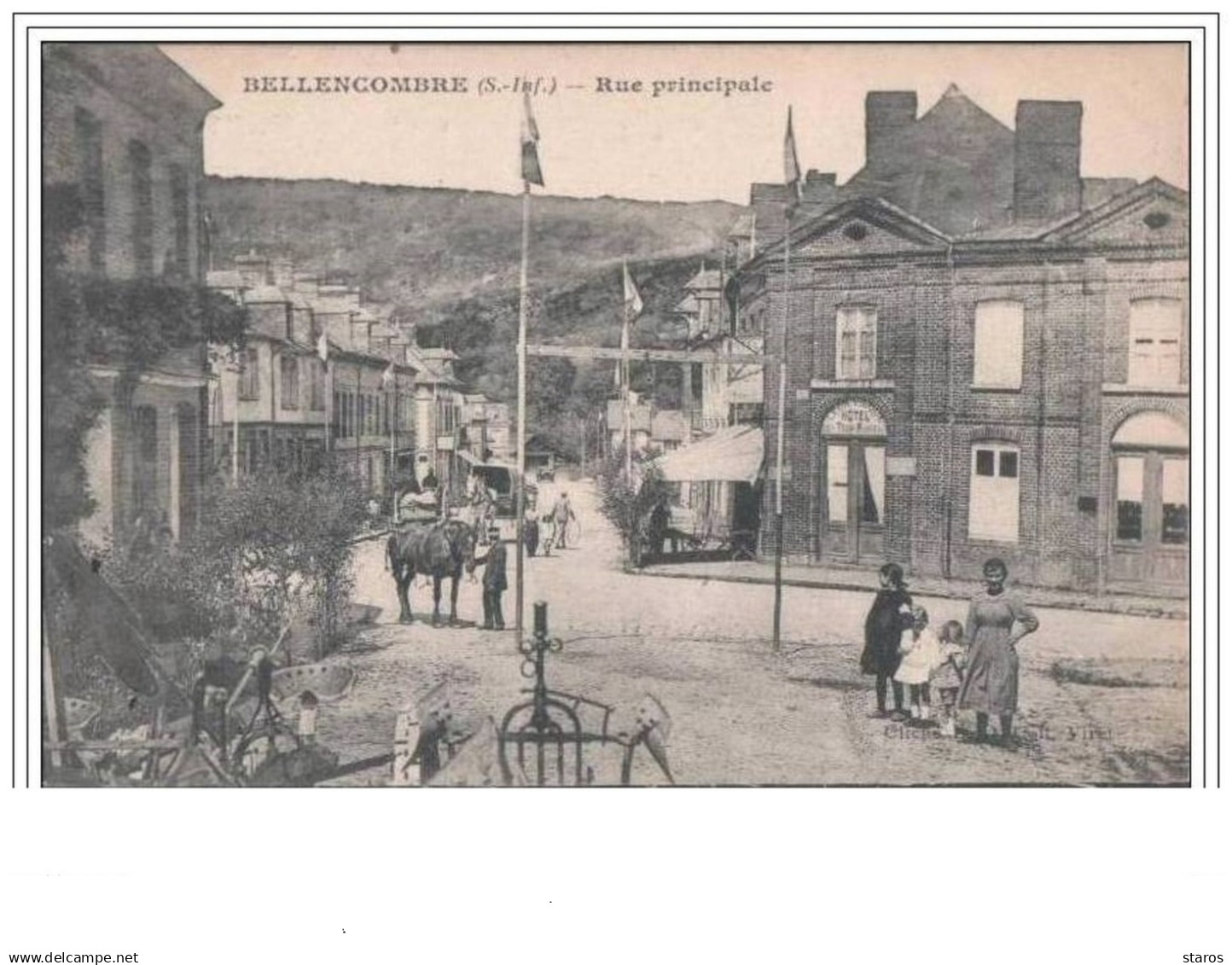 BELLENCOMBRE Rue Principale