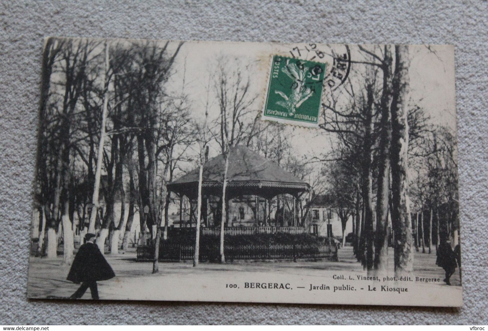 Bergerac, jardin public, le kiosque, Dordogne 24