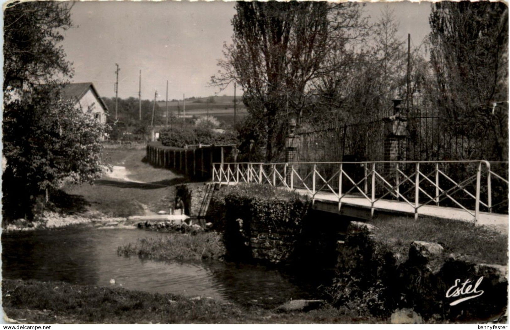 Beynes - La Maudre au Pont Barra