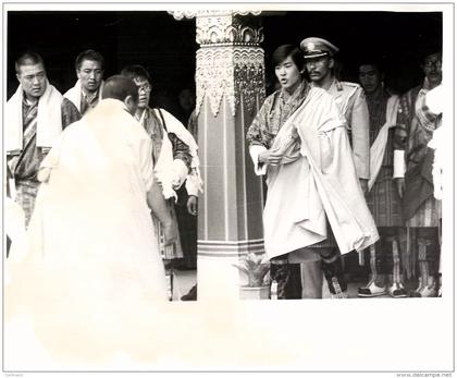 BHOUTAN KING JIGME SINGYE WANGCHUCK YHIMPHU HIMALAYA BHUTAN THIMPEU LAMA JEY KHEMPO TANAKA