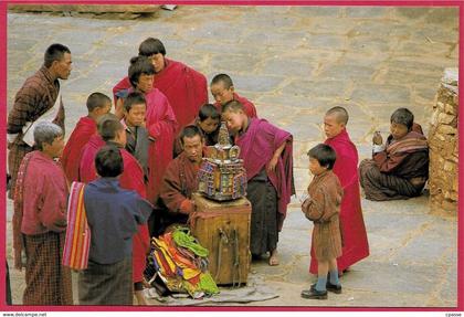 CPM Asia Bhoutan BHUTAN : Tashi Gomang : A portable chapel...Buddhist Pantheon