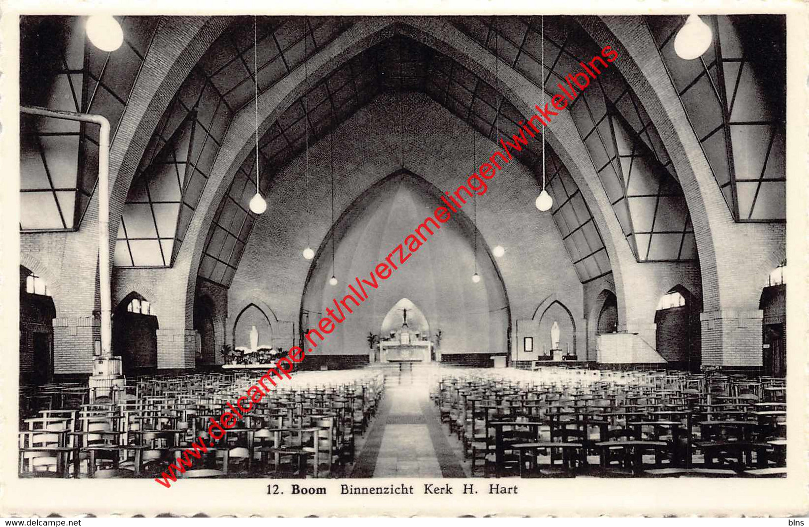 Binnenzicht Kerk H. Hart - Boom