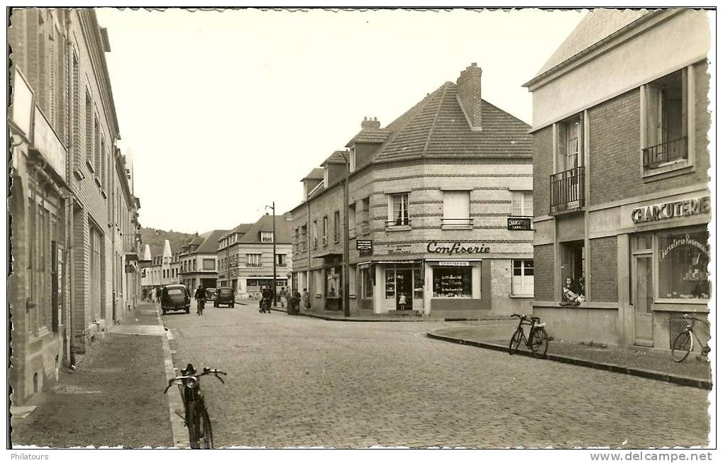 BLANGY-SUR-BRESLE  -  La Grande Rue