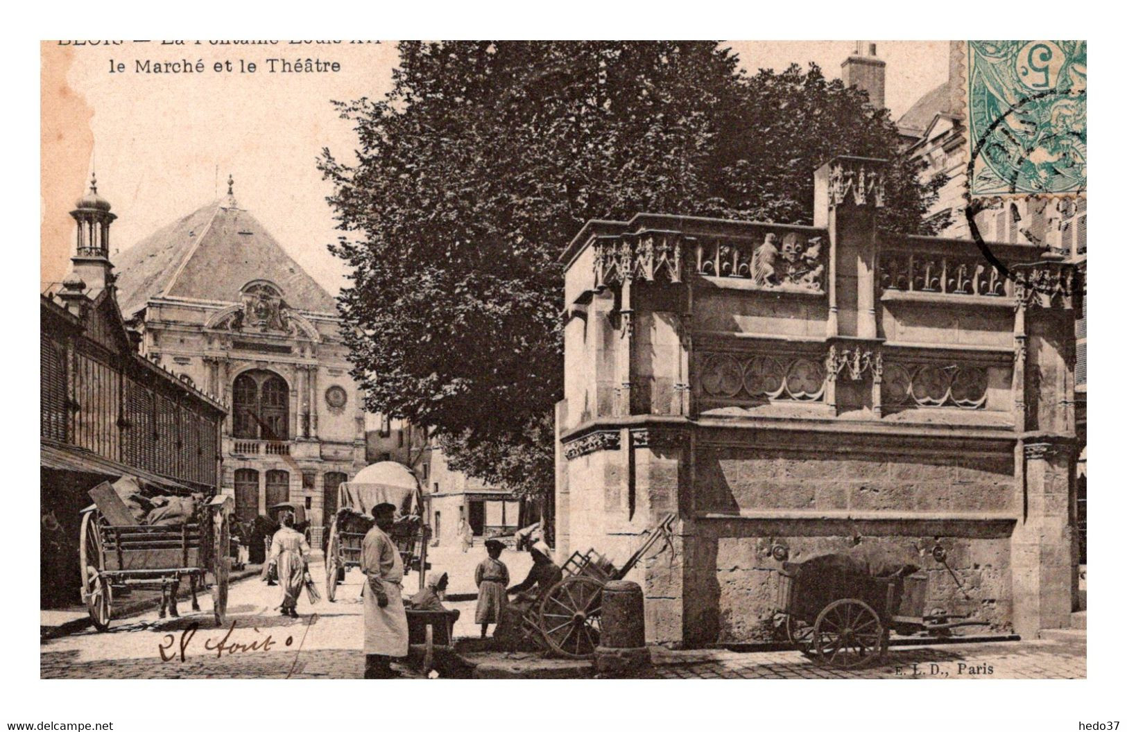 Blois - La Fontaine Louis XII