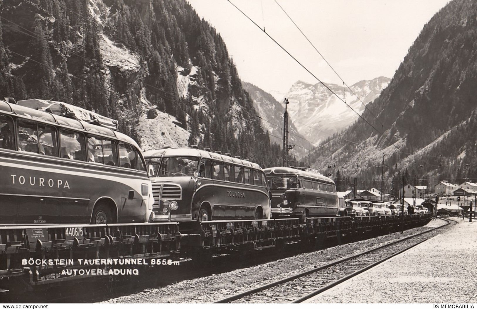 Bockstein - Tauerntunnel , Autoverladung , Bahn Train , Bus