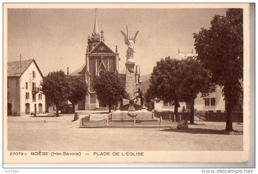 BOËGE: Place de l'Eglise