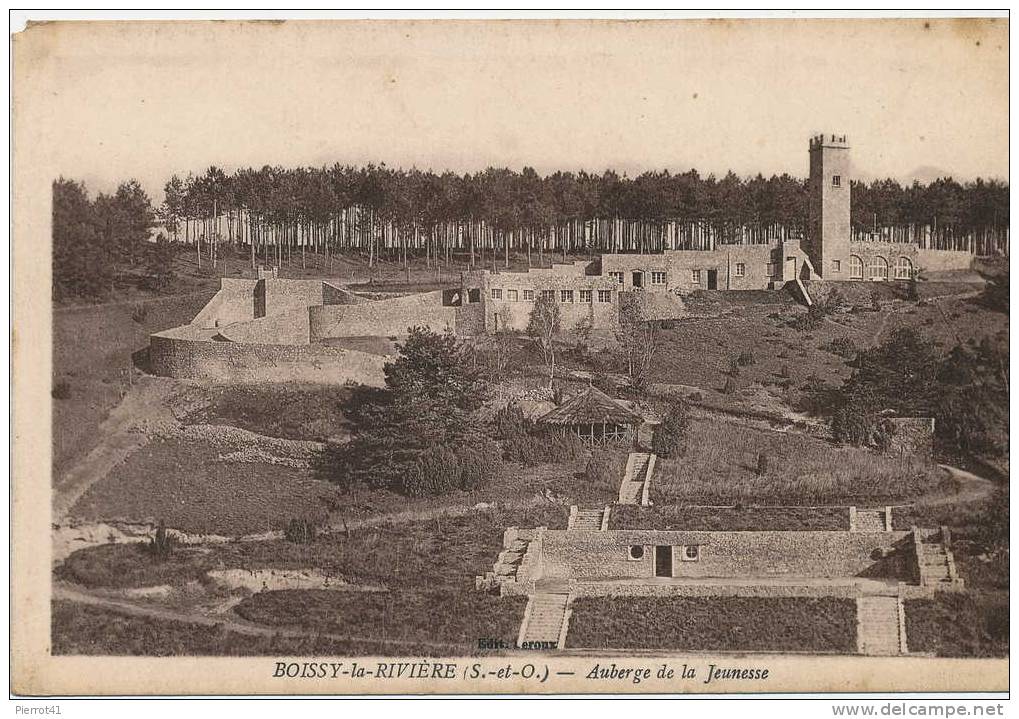 BOISSY-LA-RIVIÈRE -  Auberge de la Jeunesse