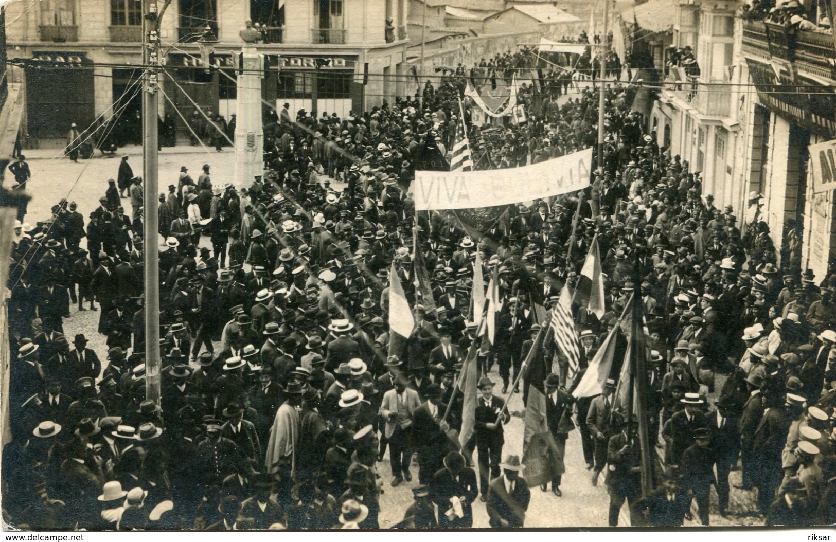 BOLIVIE(LA PAZ) 1918(CARTE PHOTO) MANIFESTATION