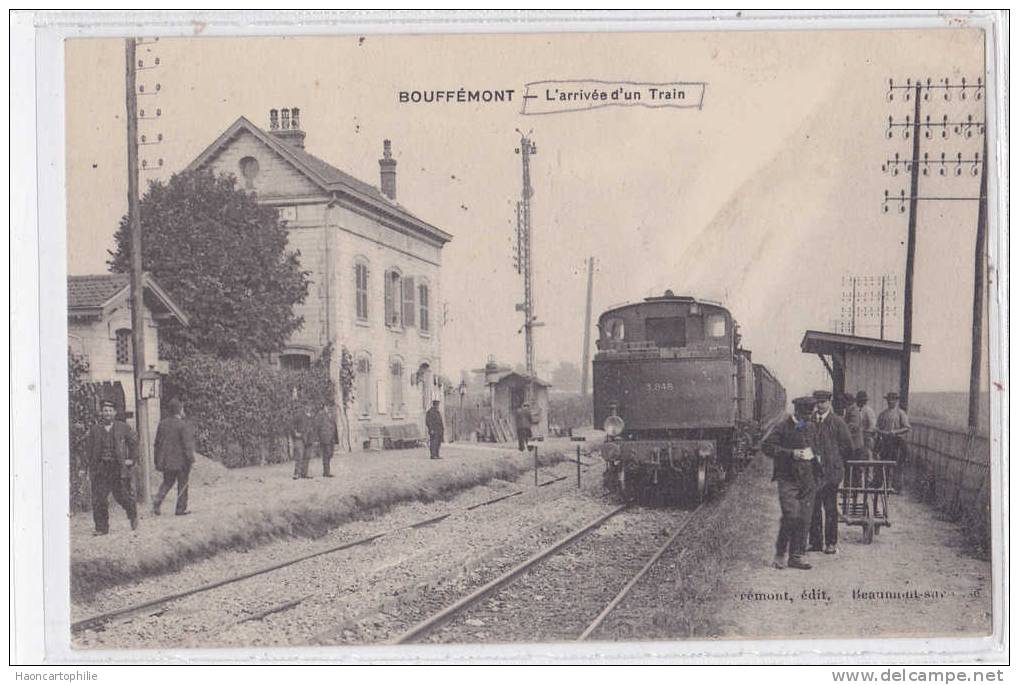 Bouffémont : la gare, train