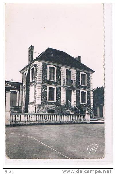 BOUFFEMONT -  La Mairie