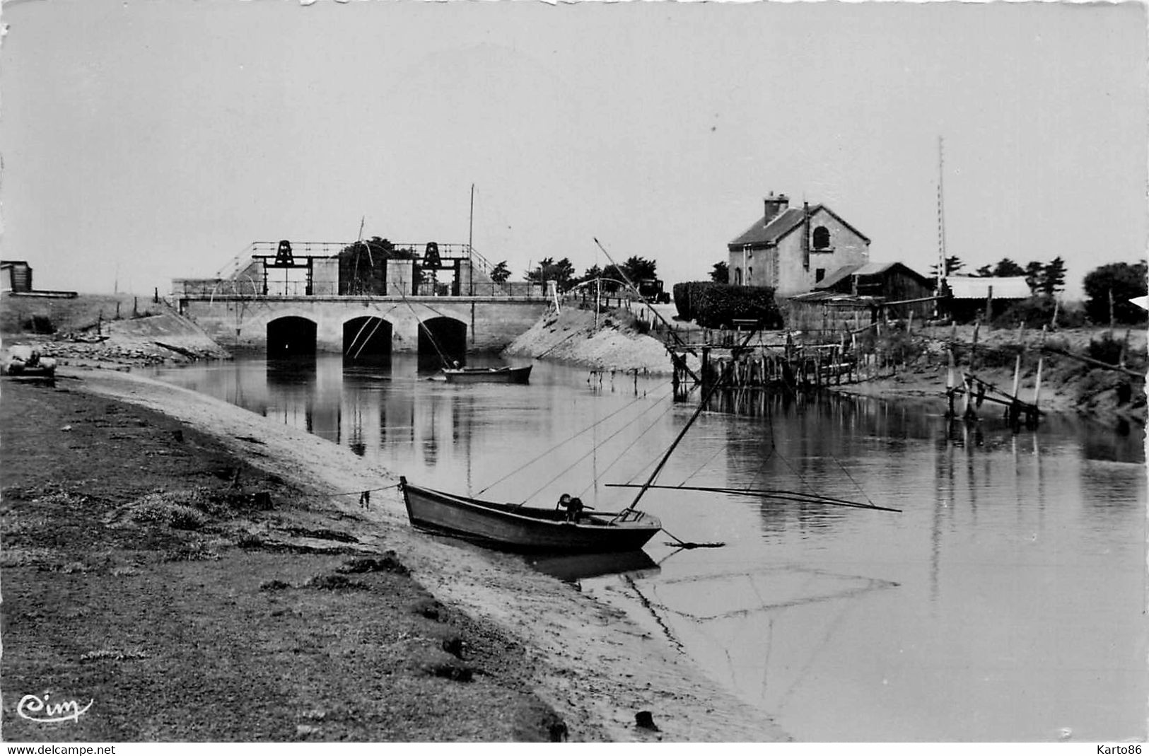 bourgneuf en retz * écluse du collet * pêcherie