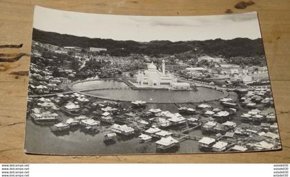 BRUNEI : Carte photo  ............ 70-8258