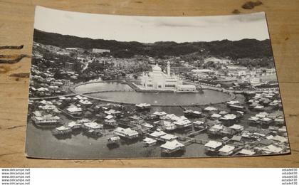 BRUNEI : Carte photo  ............ 70-8258