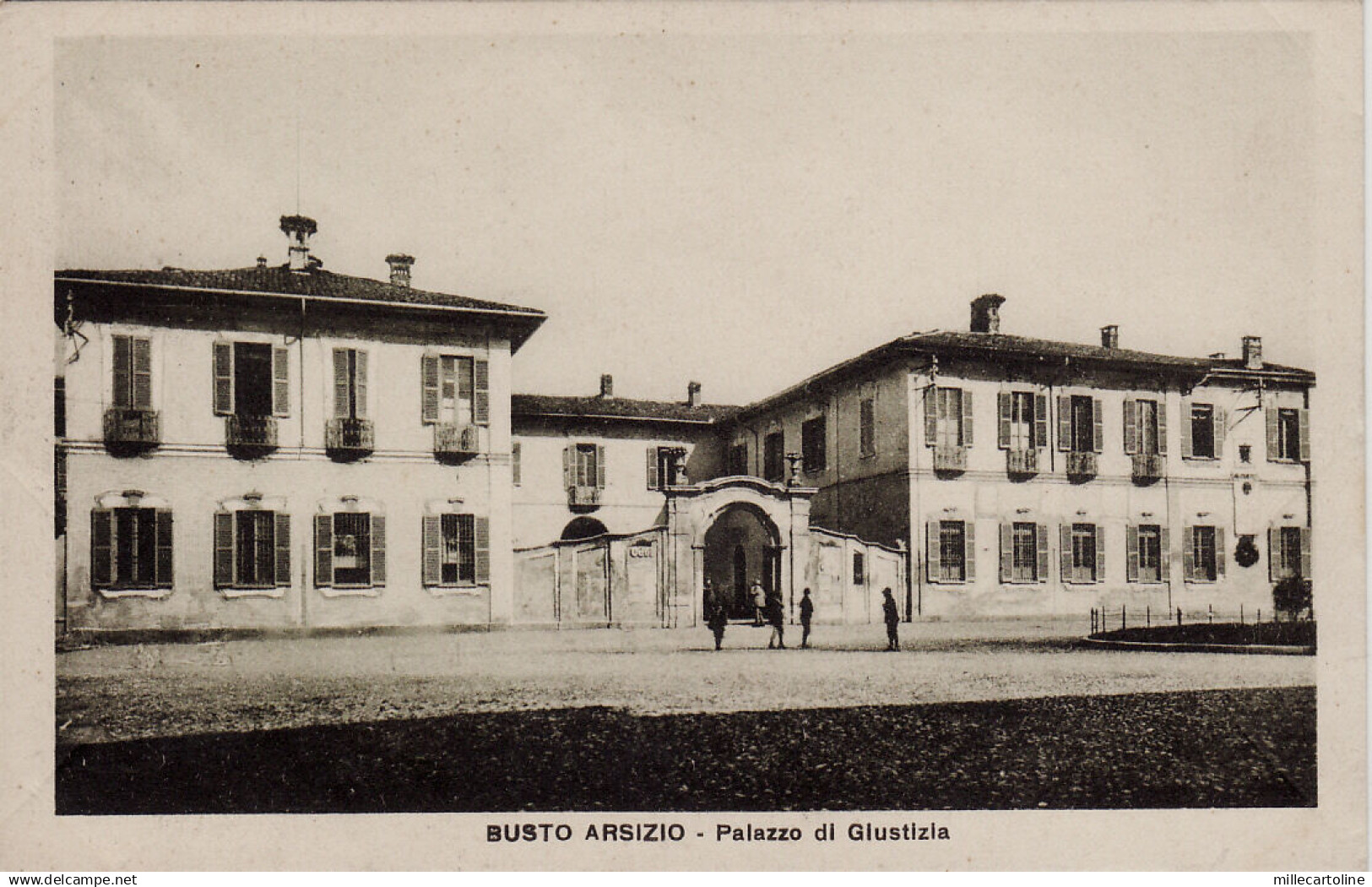 #BUSTO ARSIZIO: PALAZZO DI GIUSTIZIA