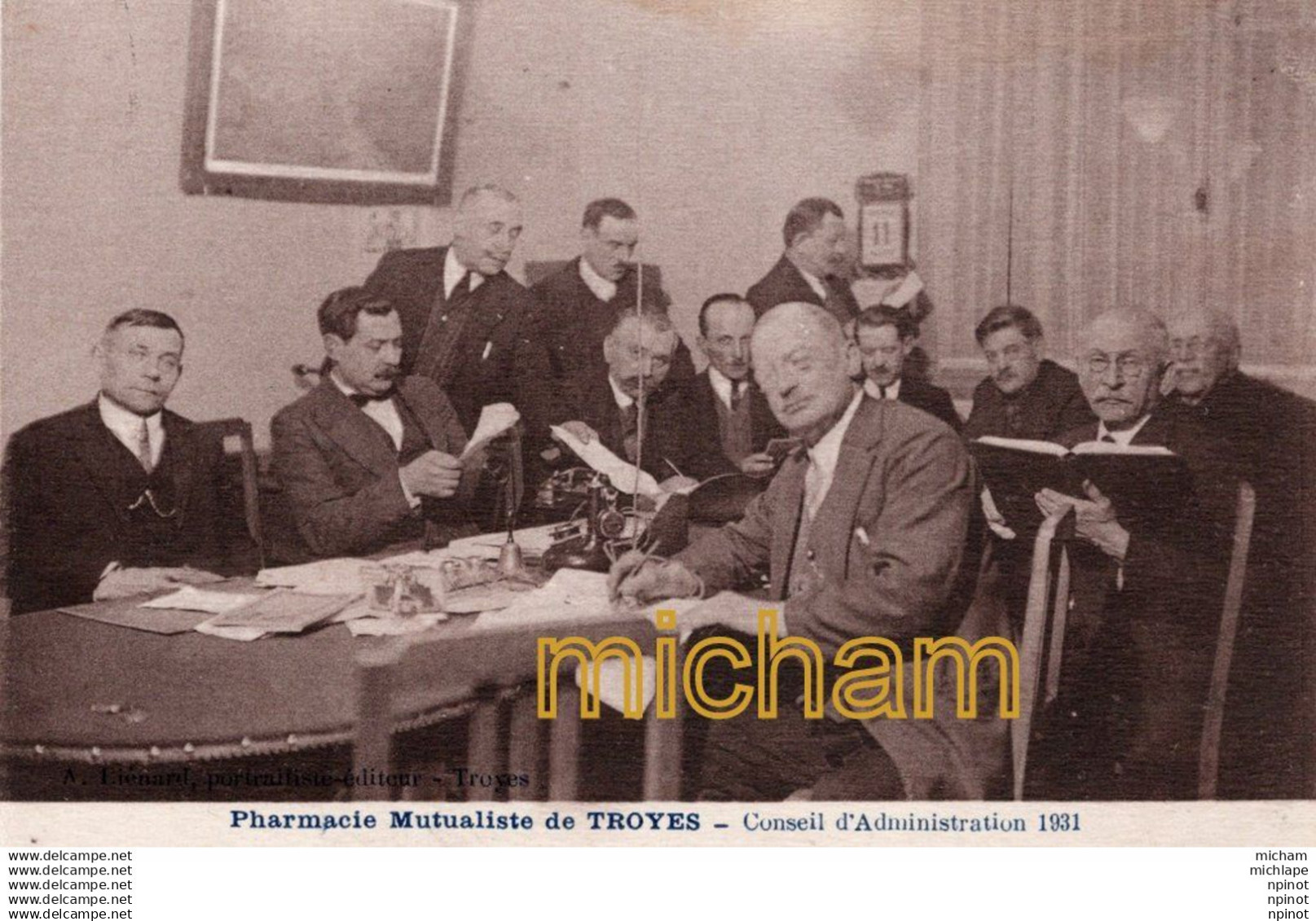 C P A 10   TROYES - pharmacie  mutualiste  de TROYES  - conseil d'administration 1931