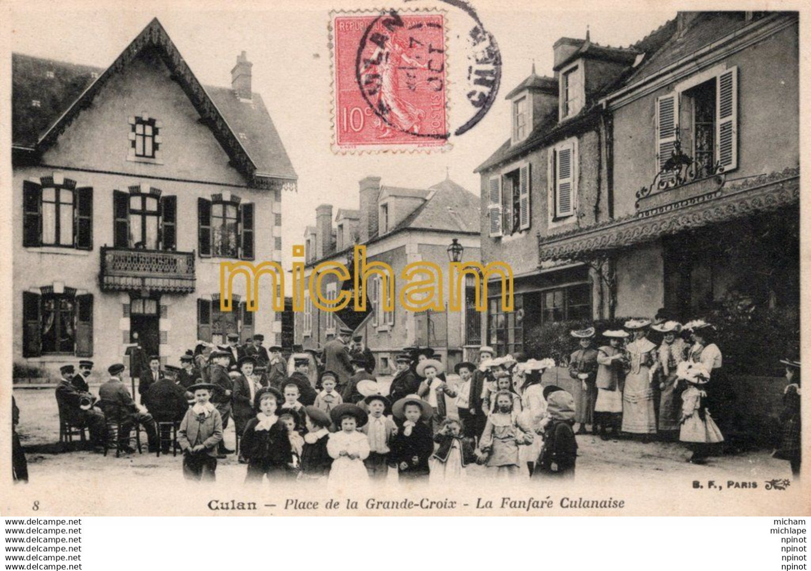 C P A  - 18  -   CULAN - place de la grande croix   - la fanfare  culanaise