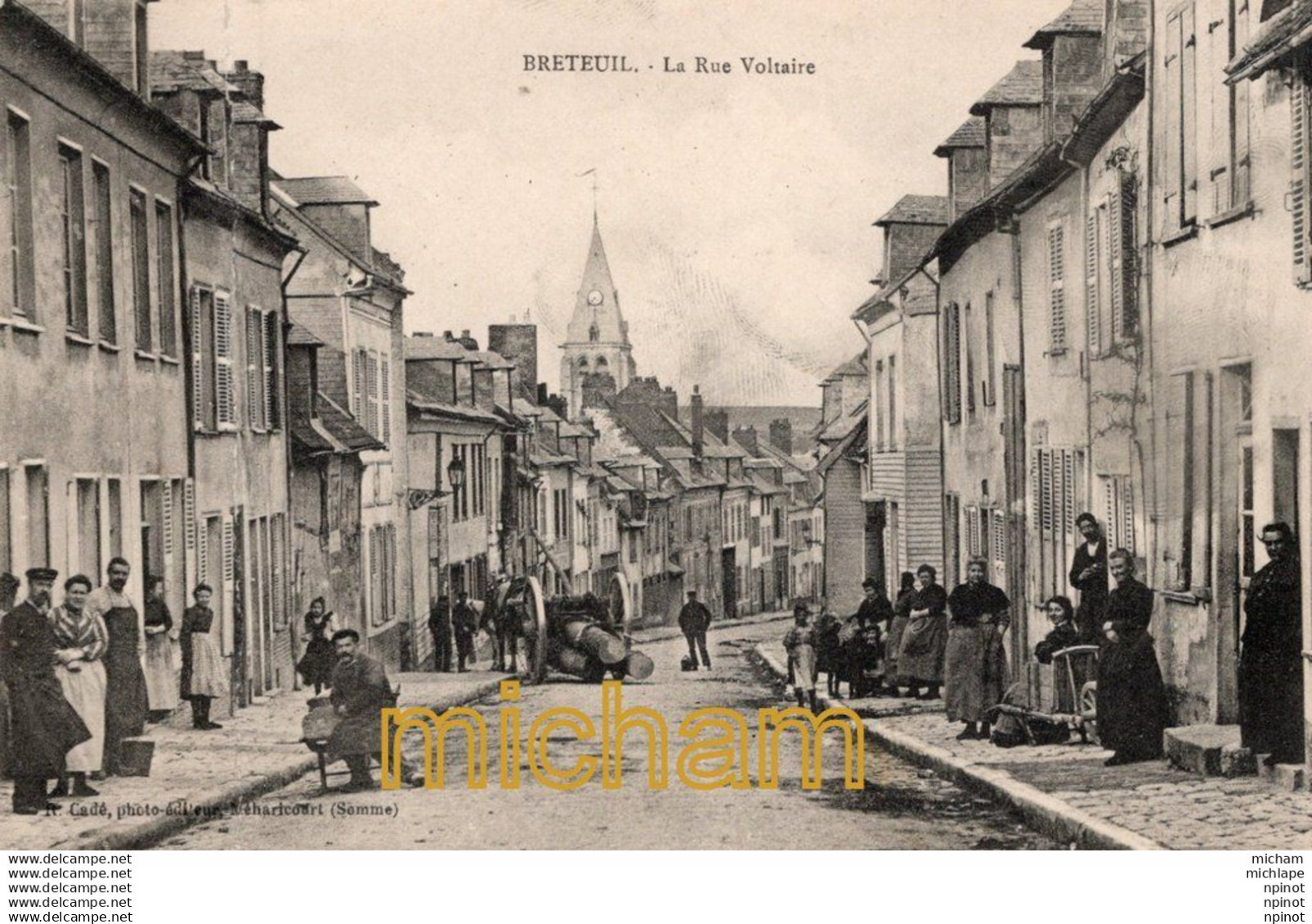 C P A  60  -   BRETEUIL  -  la rue voltaire