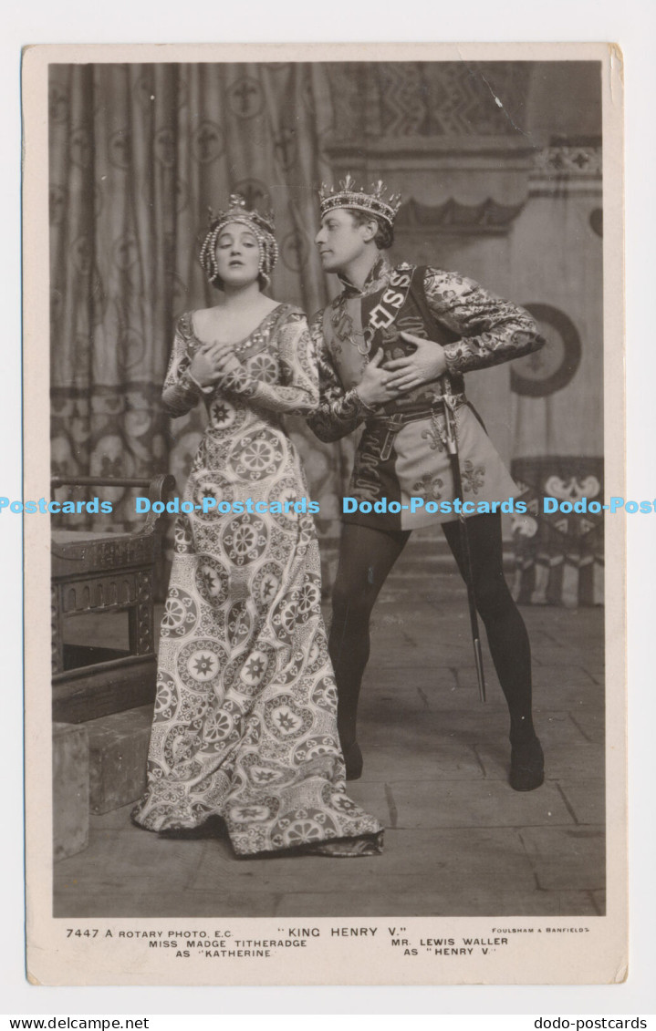 C013619 King Henry V. Miss Madge Titheradge as Katherine. Mr. Lewis Waller as He