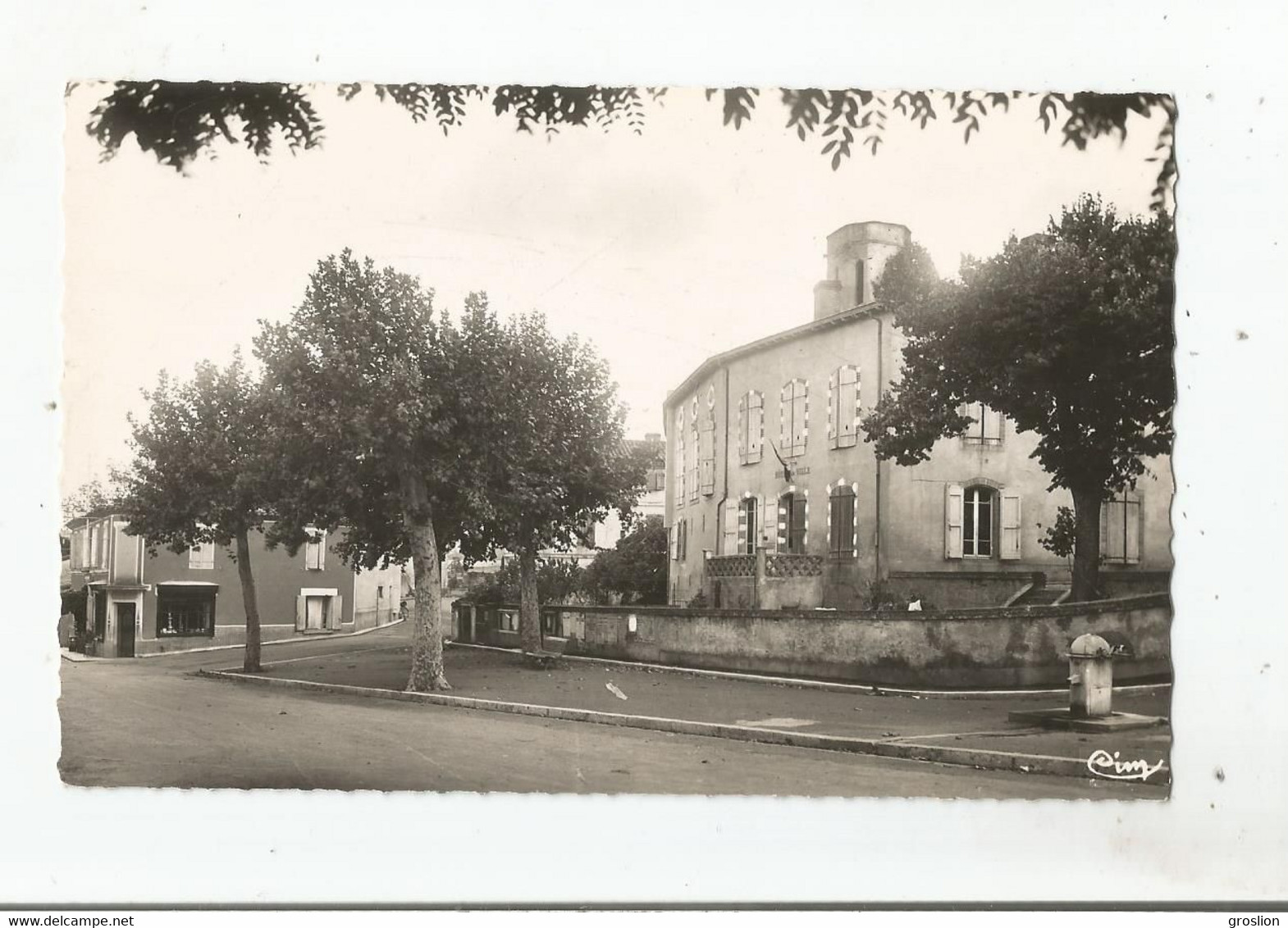 CADALEN (TARN) CARTE PHOTO  PLACE DE LA MAIRIE