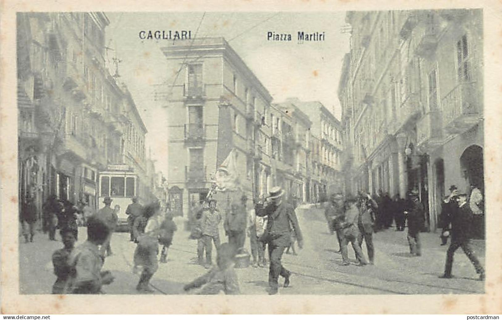 CAGLIARI - Piazza Martiri - Tram