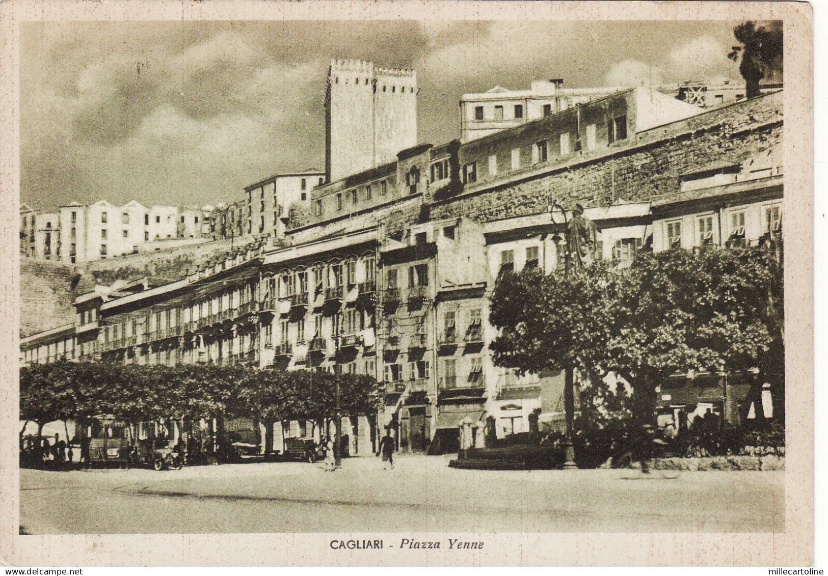 #CAGLIARI: PIAZZA YENNE