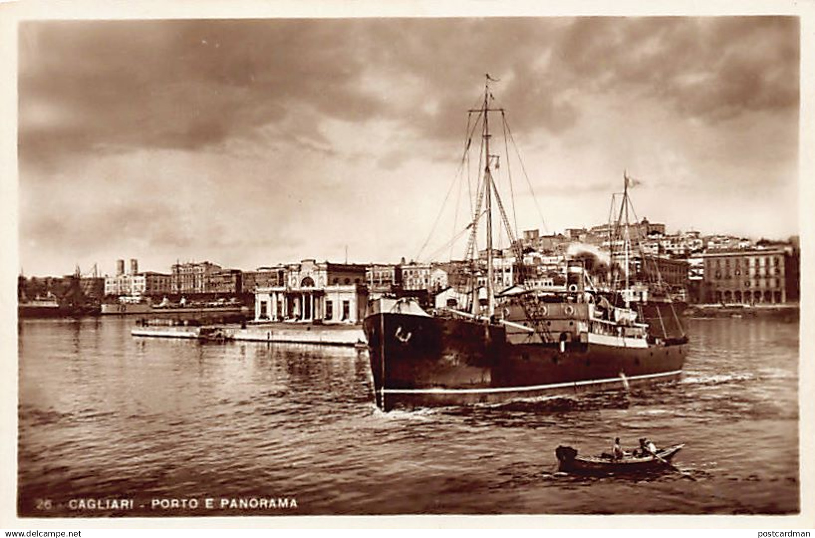 CAGLIARI - Porto e panorama