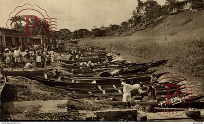 CAMERUN. CAMEROUN. DOUALA Ravitaillement du marché