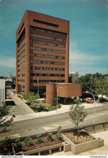 Canada postcard Kitchener city hall