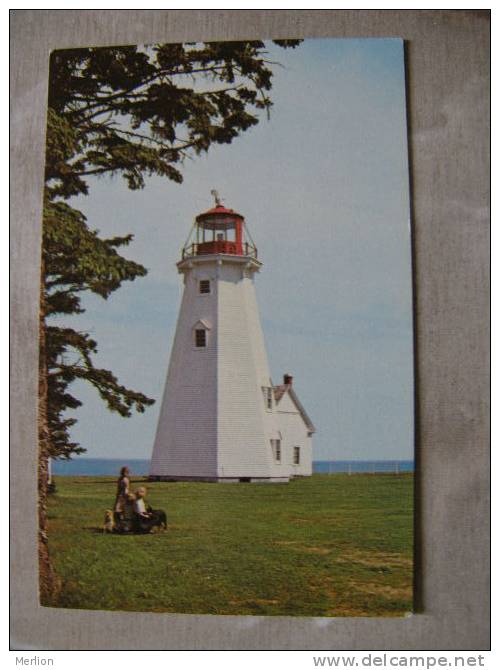 Canada  - Prince Edward Island  Lighthouse Phare    D84146