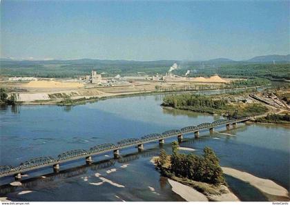 73969406 Prince George British Columbia Bird's eye view Industry Oil Refinery Pu