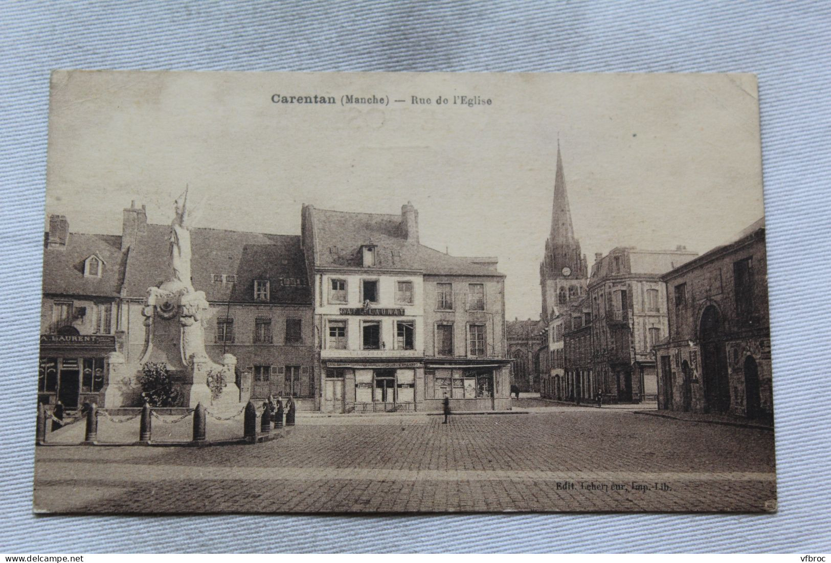 Carentan, rue de l'église, Manche 50