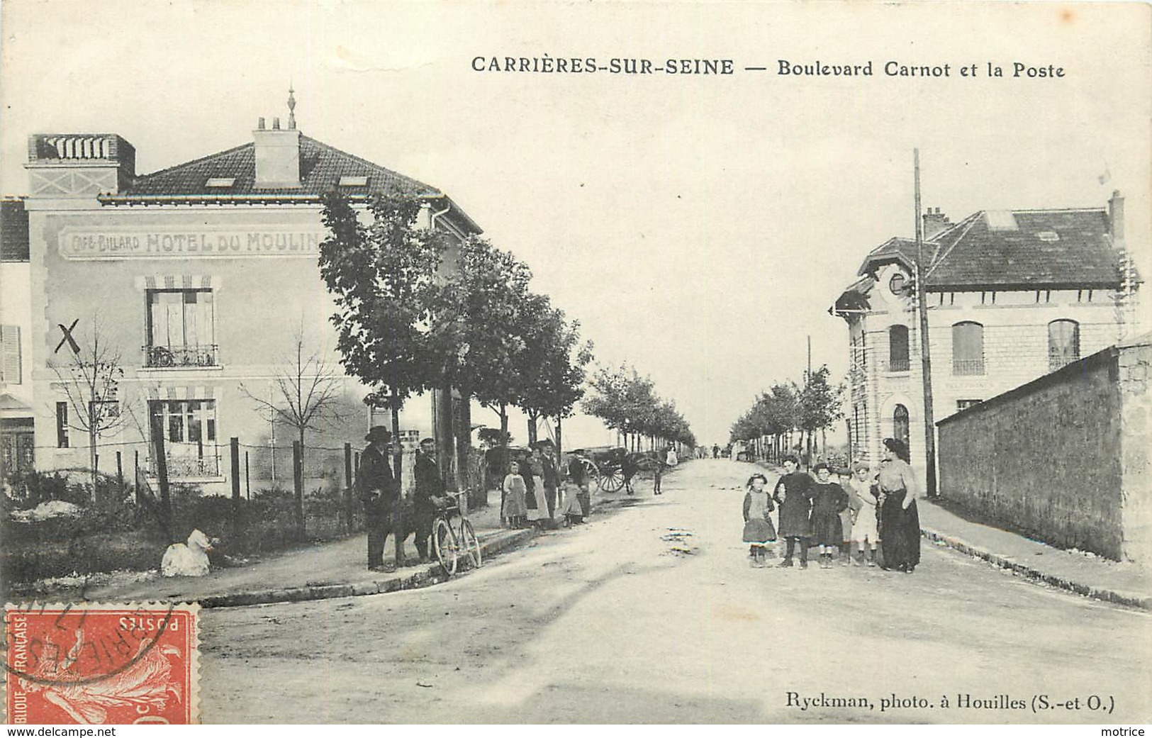 CARRIÈRES SUR SEINE - boulevard Carnot et la poste.