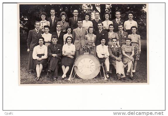 carte photo 1944 INGRANDES / groupe ,clairon,cor ?