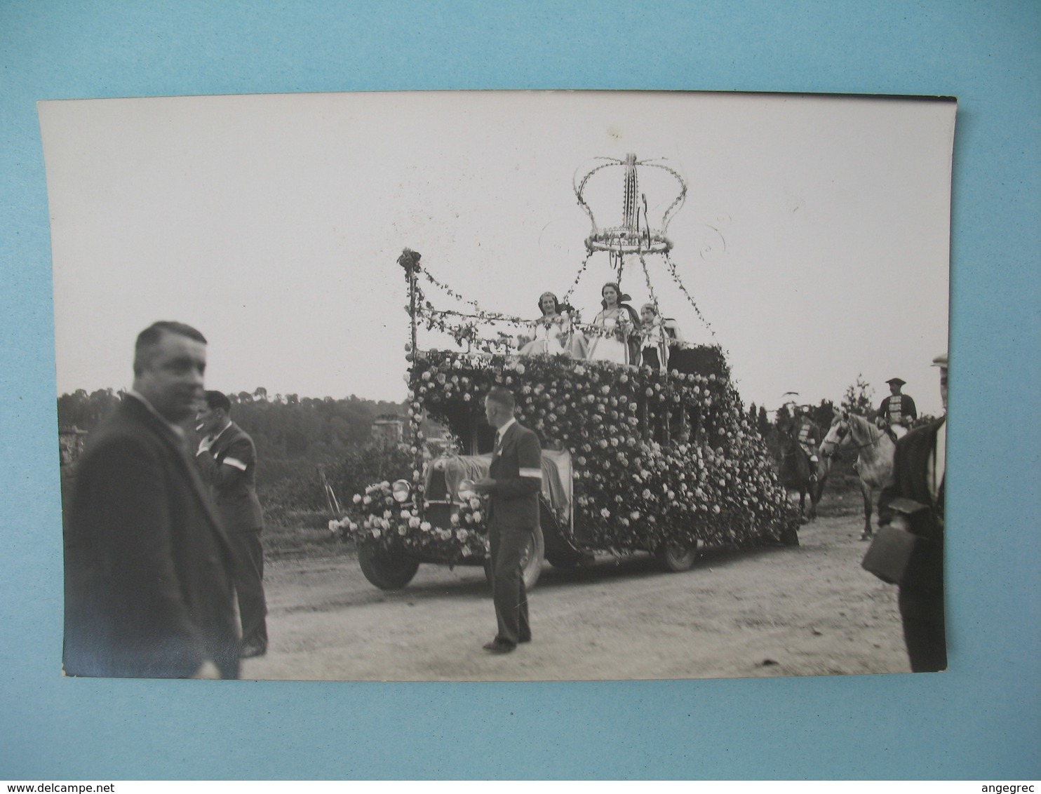 Carte Photo - Villedieu les Poeles - Procession du Grand Sacre