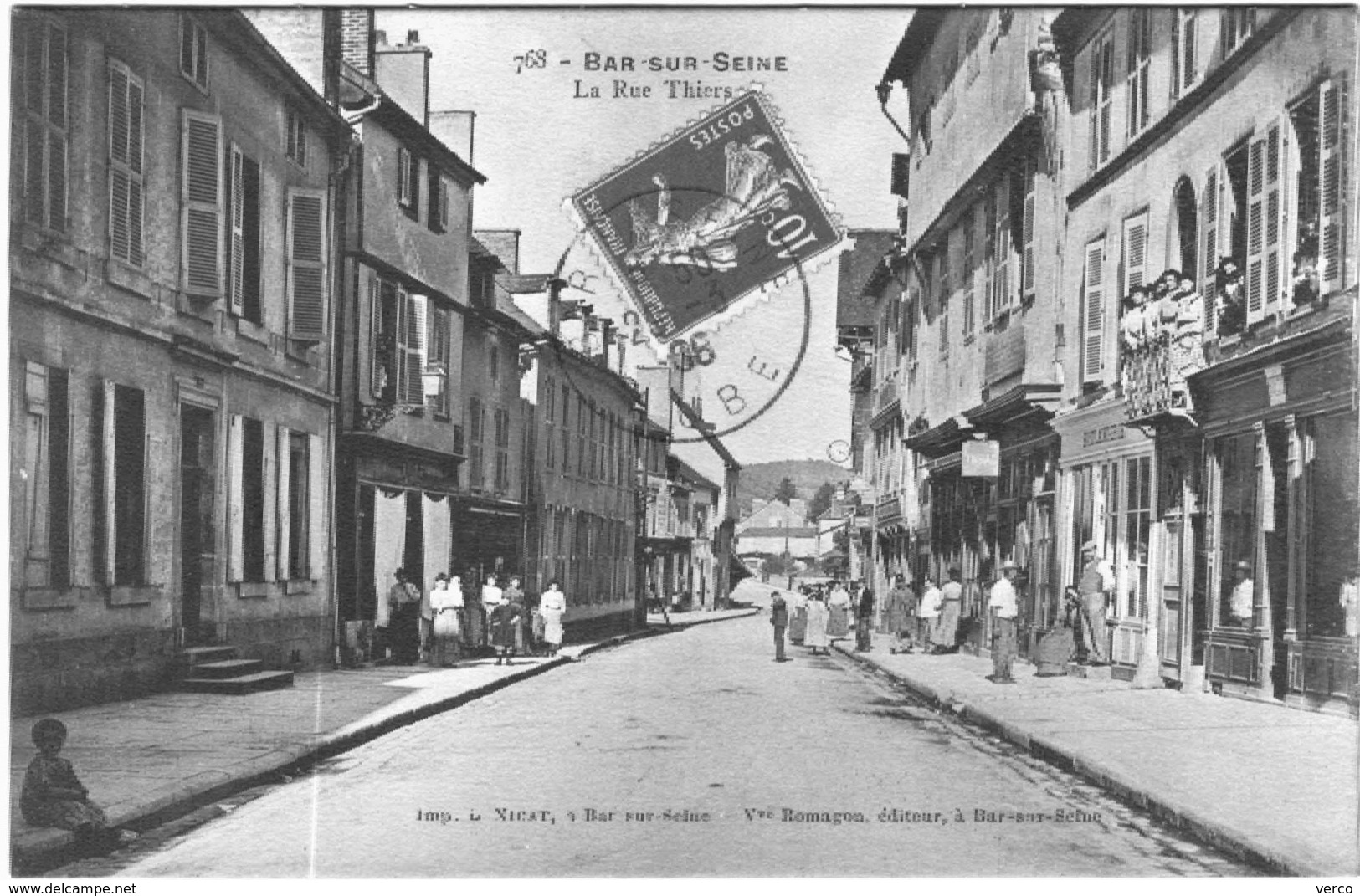 Carte Postale Ancienne  De BAR SUR SEINE-Rue Thiers