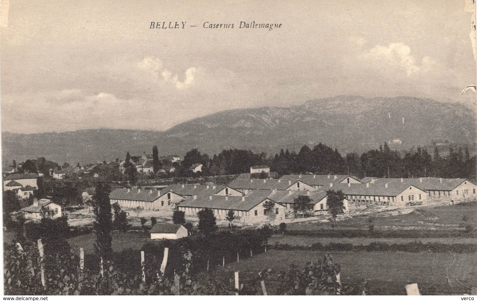 Carte POSTALE ANCIENNE de BELLEY - Casernes DALLEMAGNE