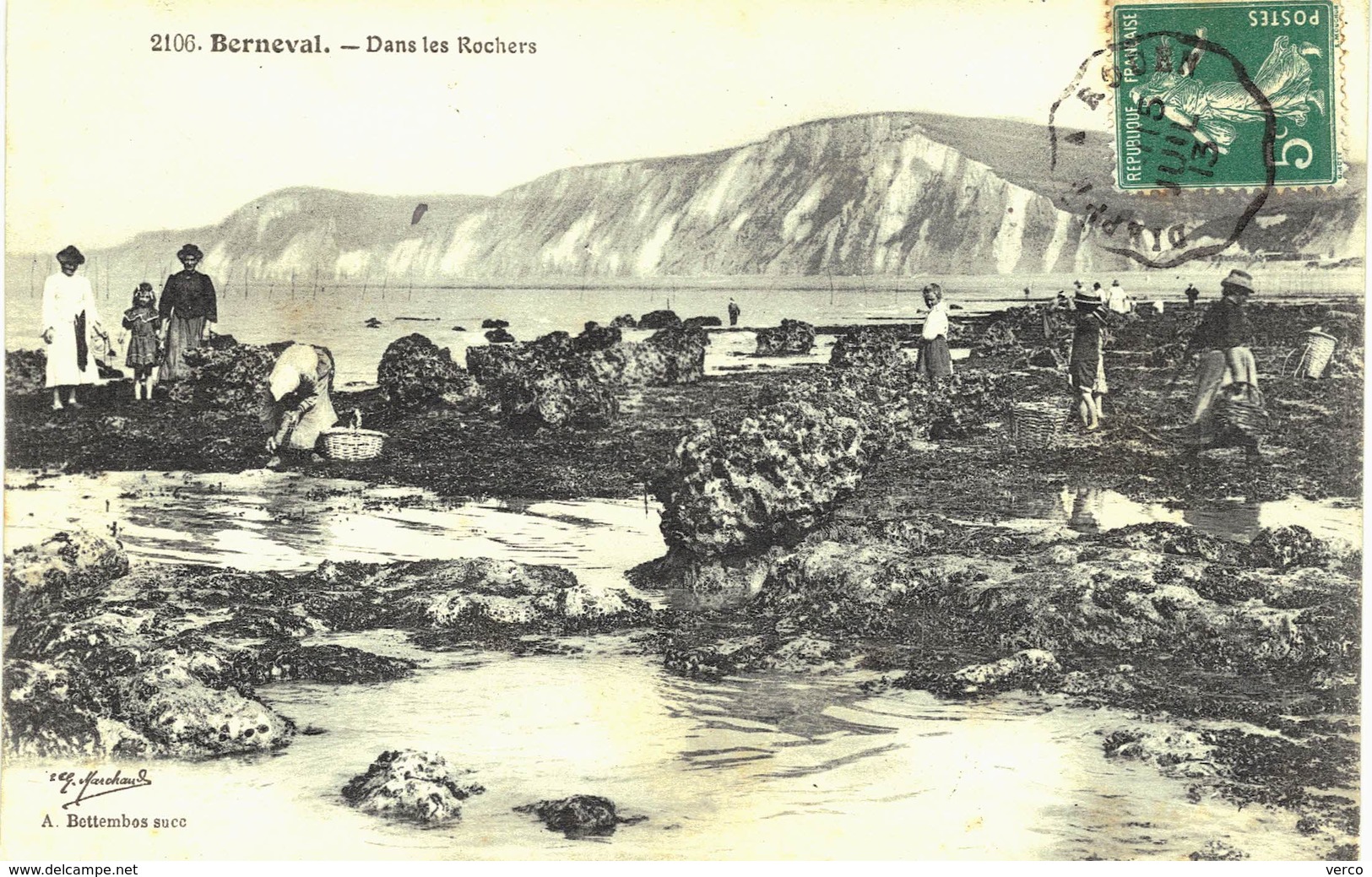 Carte POSTALE Ancienne de BERNEVAL  - Dans les rochers