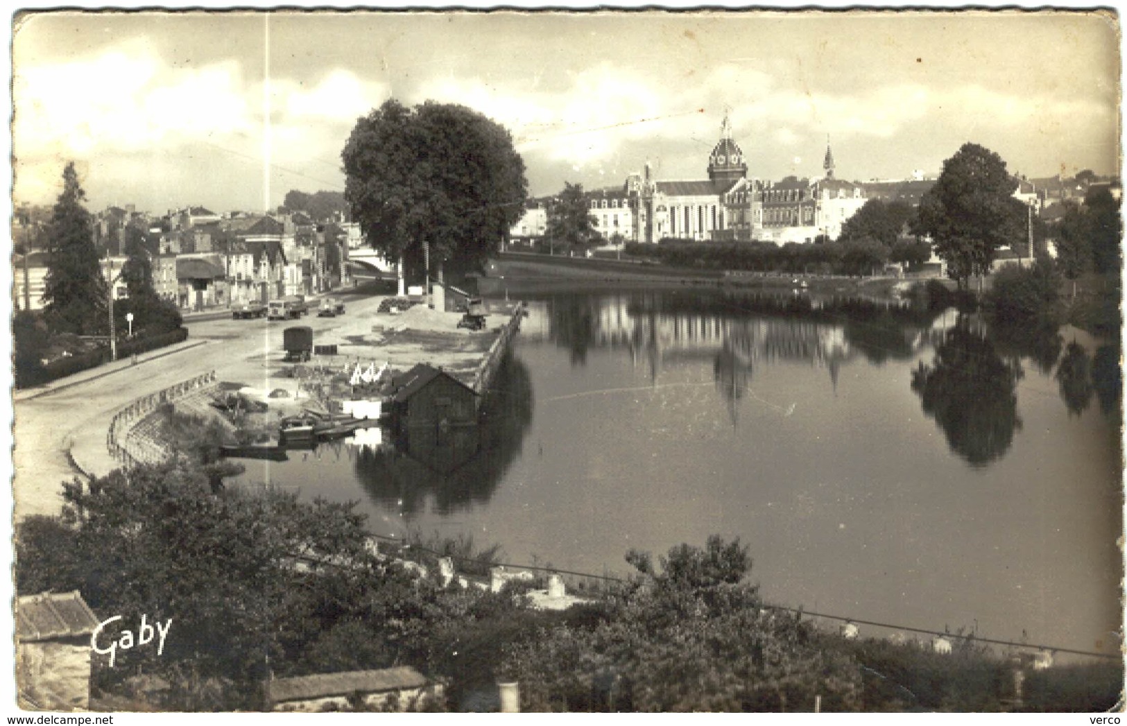 Carte Postale Ancienne de CHATEAU GONTIER-Le Port sur la Mayenne