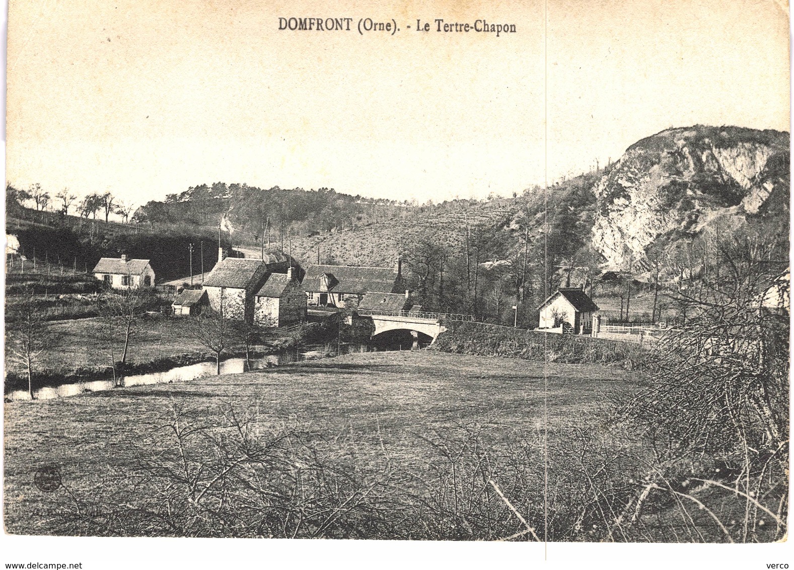 Carte Postale ancienne de DOMFRONT - tertre Chapon