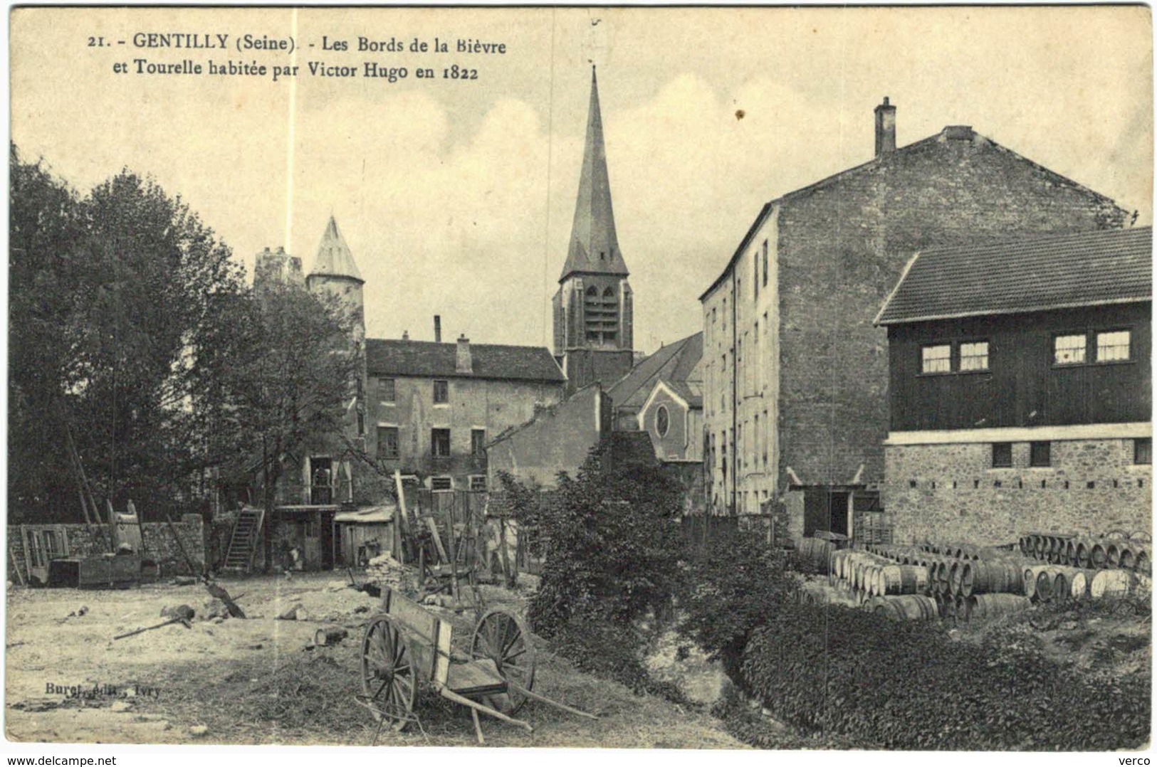 Carte Postale Ancienne de GENTILLY- les bords de la Bièvre et tourelle habitée par Victor HUGO