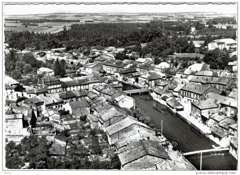 Carte Postale Ancienne de GONDRECOURT LE CHATEAU-